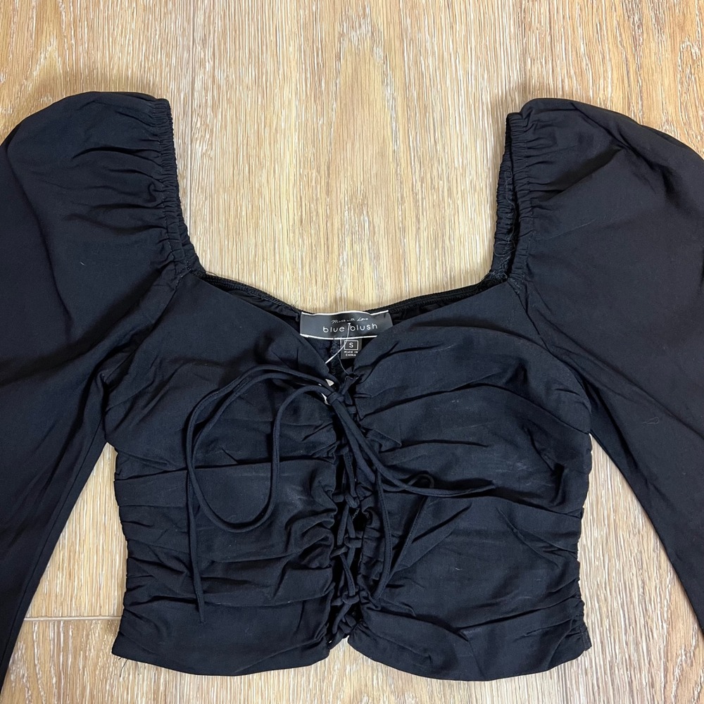 NWT Ruched Lace Up Square Neck Long Sleeve Crop Top Size S - Picture 2 of 8